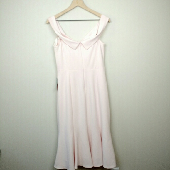 Gal Meets Glam Tyler Off the Shoulder Dress Blush Pink SZ 14 - Picture 3 of 8